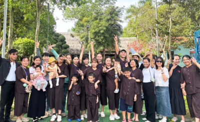 Khu du lịch đất thép farm